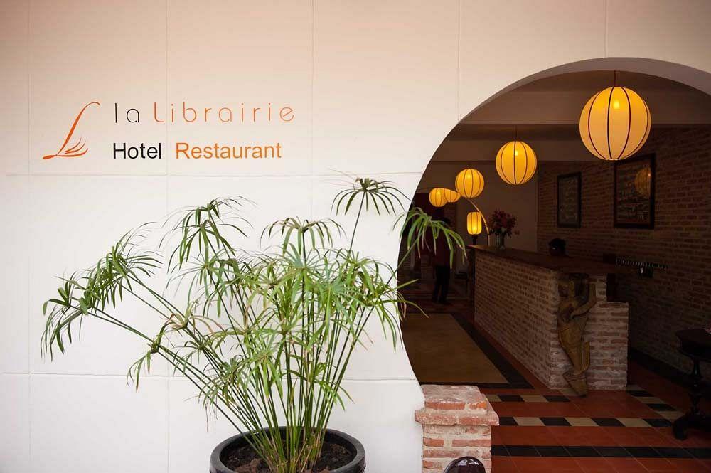 Villa Silk Road Hotel Phnom Penh Bagian luar foto
