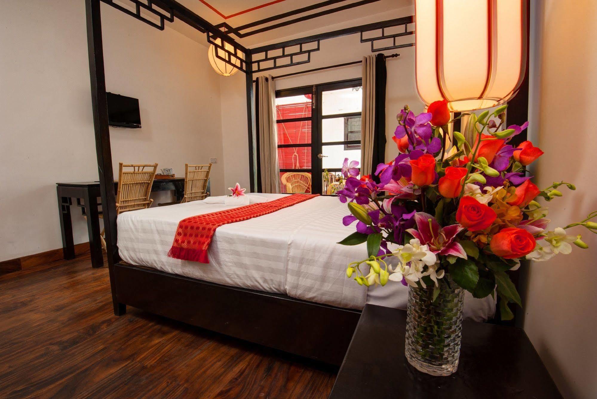 Villa Silk Road Hotel Phnom Penh Bagian luar foto