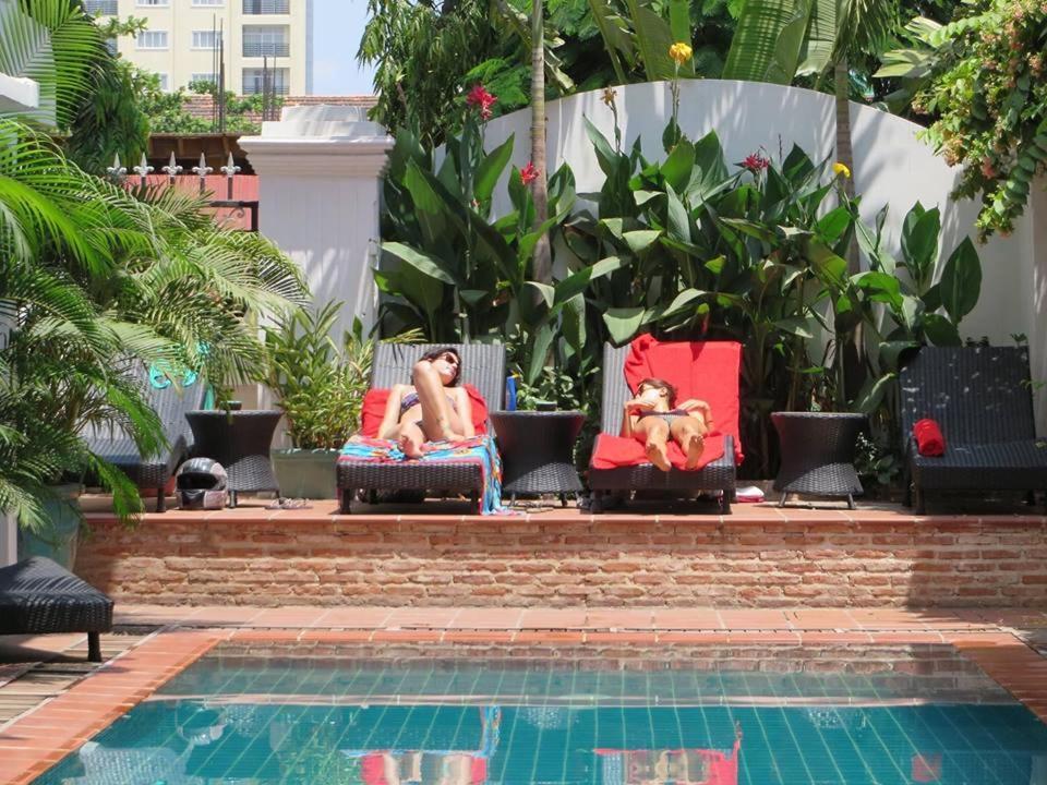 Villa Silk Road Hotel Phnom Penh Bagian luar foto